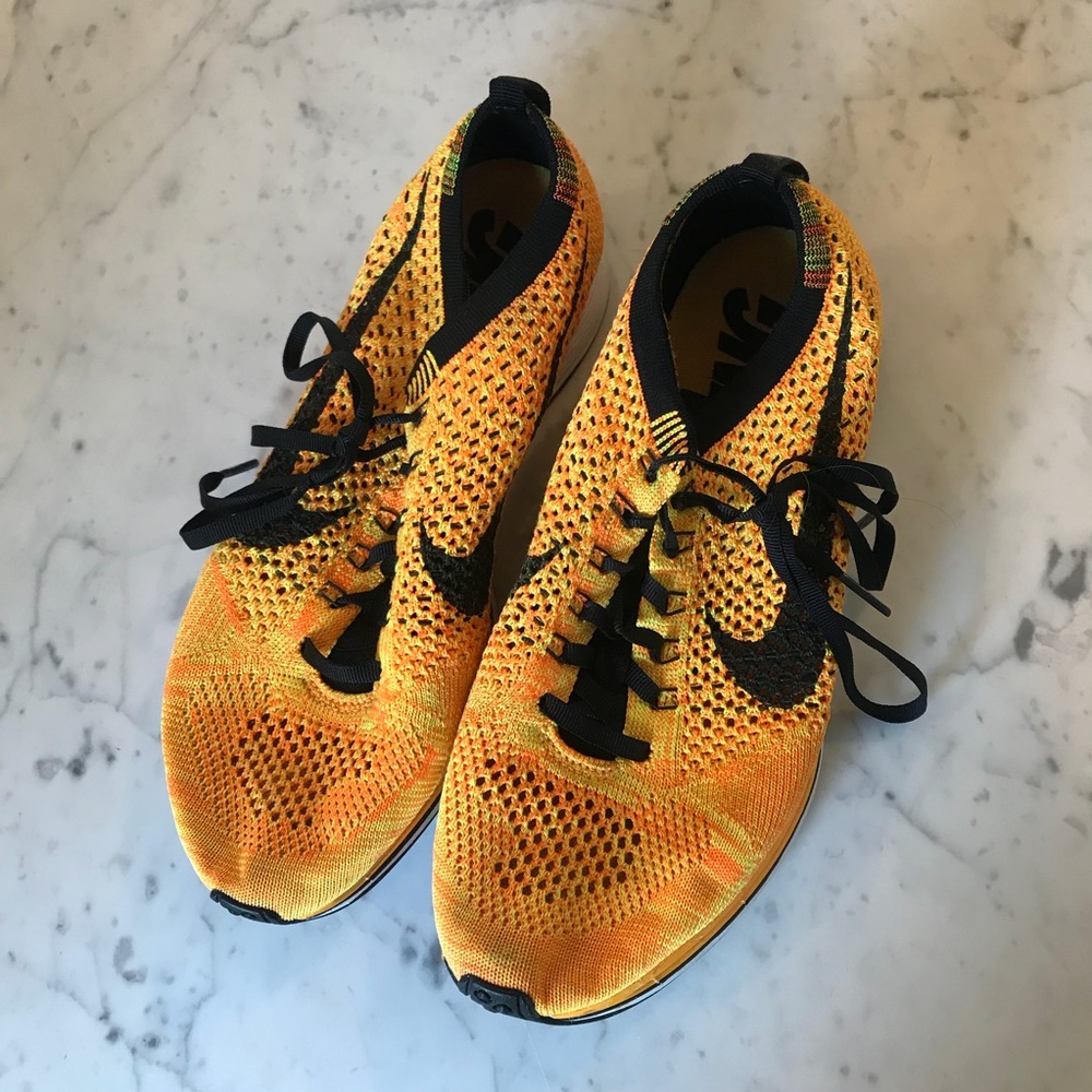 Nike Flyknot Racer -Bright Orange